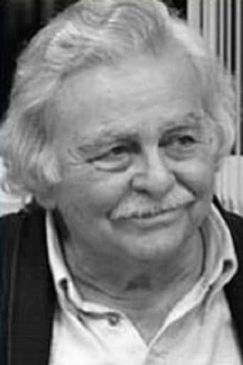 Искандер Хамраев
