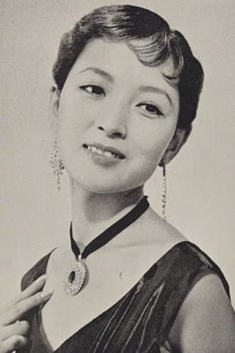 東谷暎子