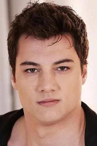 Troy Vara