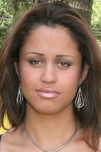 Nayla Vogue