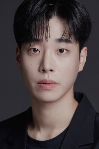 민우석