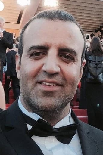 Πέτρος Χαραλάμπους