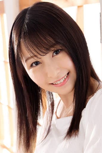 成田つむぎ