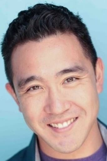 Kenzo Lee