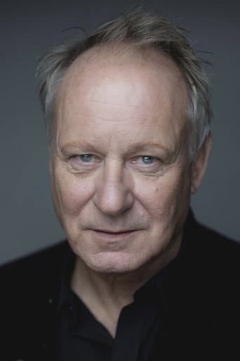 Stellan SkarsgÄrd