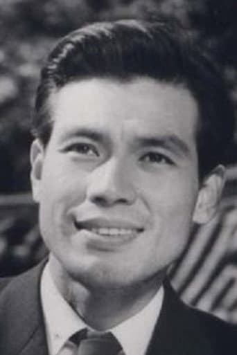 Min Lee