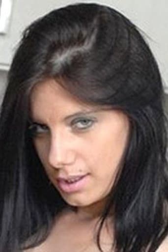 Ellena Simmons