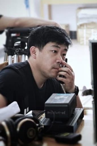 李伟